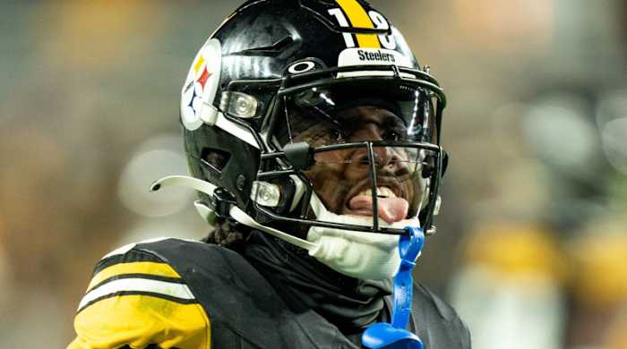 Steelers wide receiver Diontae Johnson during Pittsburgh’s 20–16 win over the Titans on Nov. 2, 2023.